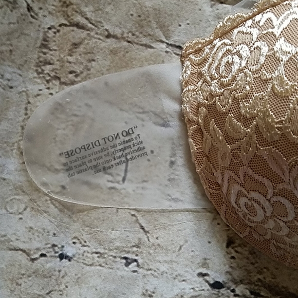 Backless Strapless Lace Bra - Picture 5 of 11